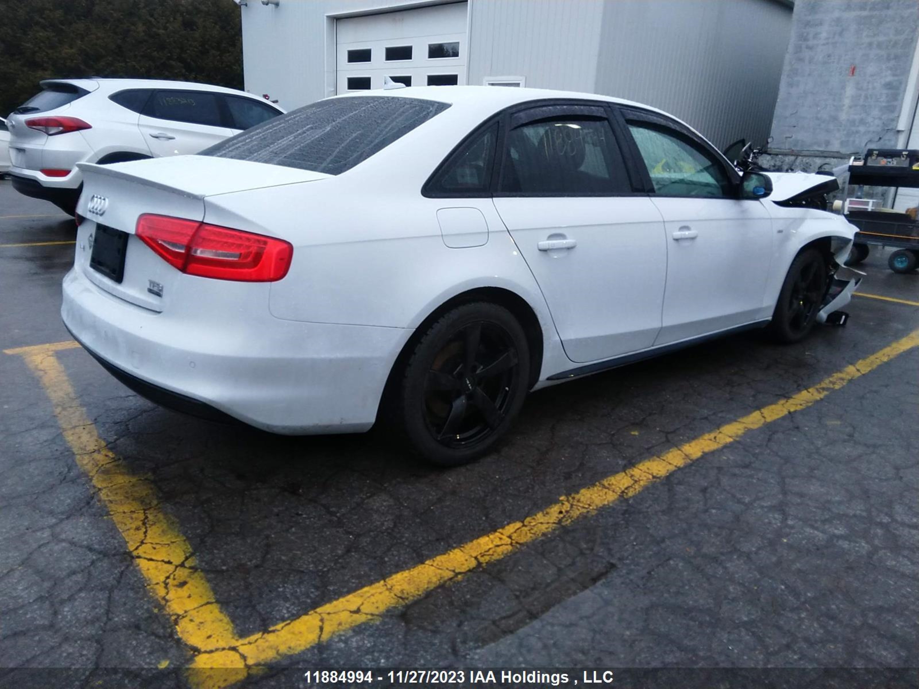 Photo 3 VIN: WAUHFCFL1FN035711 - AUDI A4 