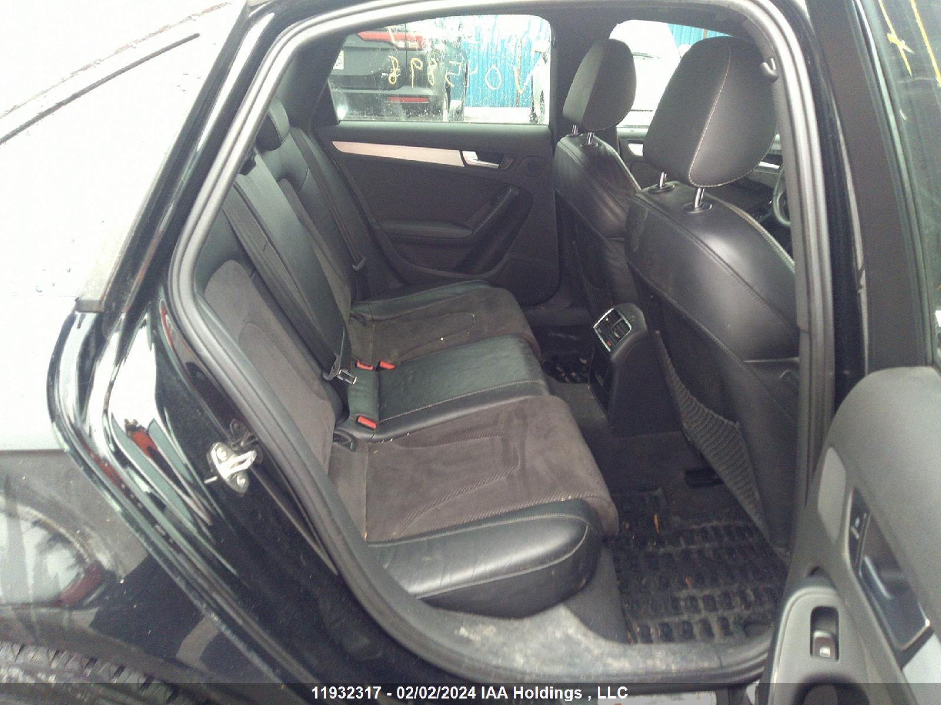 Photo 7 VIN: WAUHFCFL4AN045898 - AUDI A4 