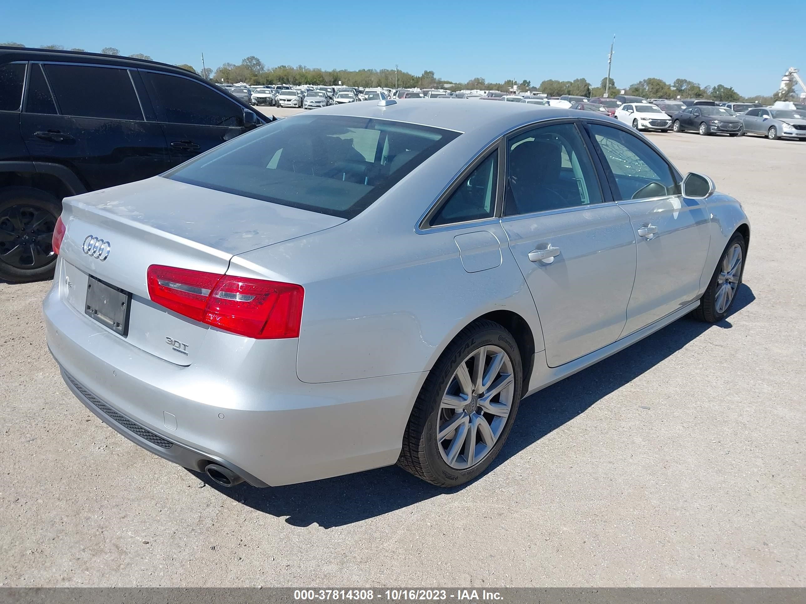 Photo 3 VIN: WAUHGAFC5CN053139 - AUDI A6 