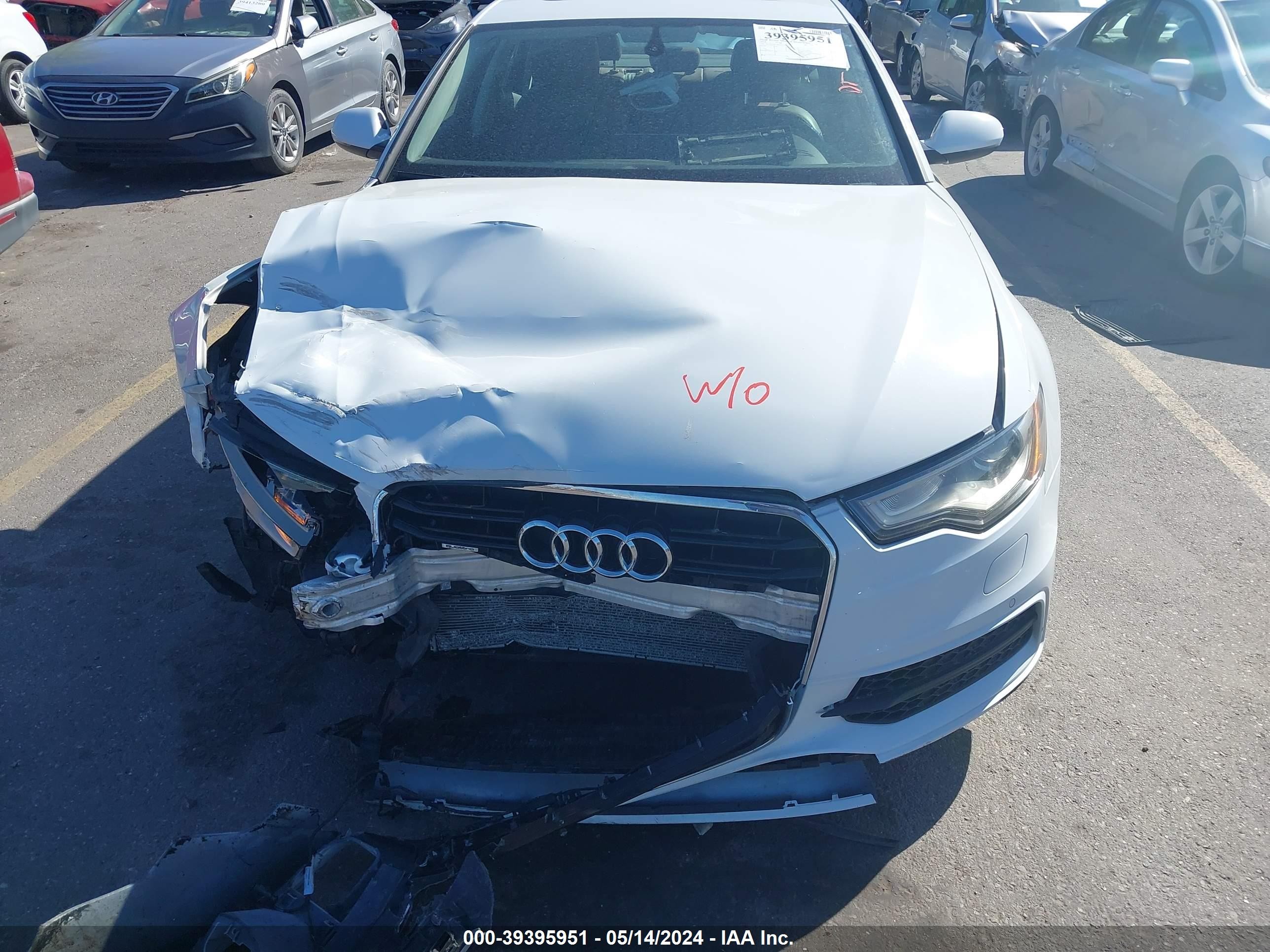 Photo 11 VIN: WAUHGBFC8CN076582 - AUDI A6 