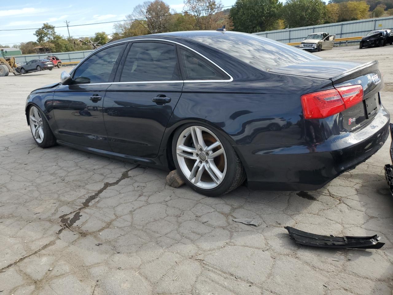 Photo 1 VIN: WAUJ2BFC7DN117334 - AUDI S6 