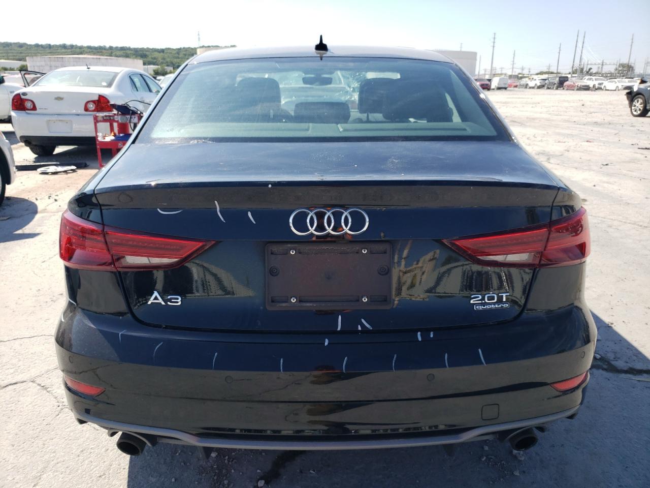 Photo 5 VIN: WAUJ8GFF0J1084167 - AUDI A3 