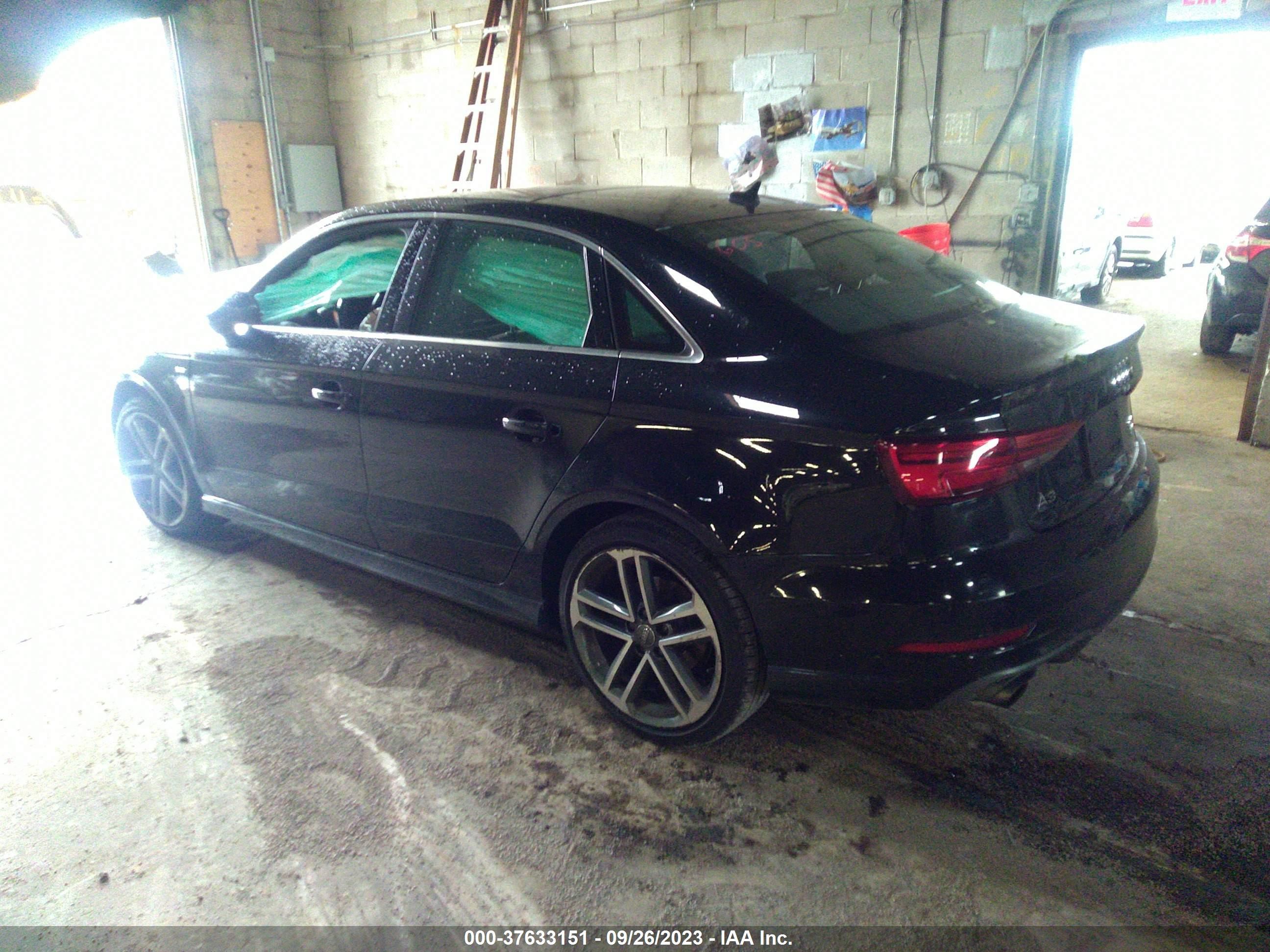 Photo 2 VIN: WAUJ8GFF1H1048269 - AUDI A3 