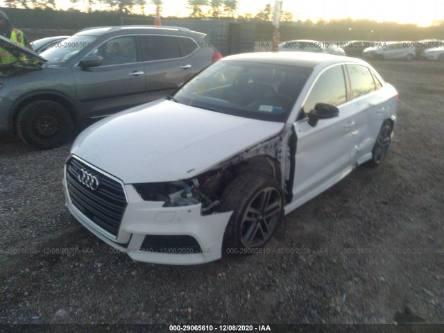 Photo 5 VIN: WAUJ8GFF2H1041816 - AUDI A3 SEDAN 