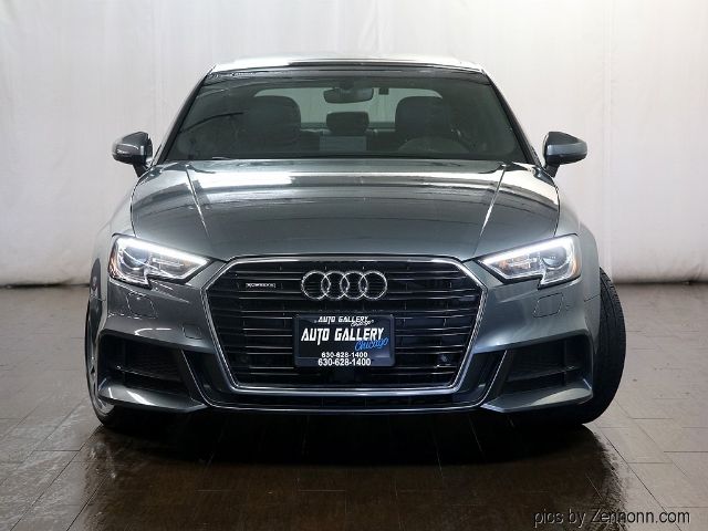 Photo 4 VIN: WAUJ8GFF2J1000916 - AUDI A3 SEDAN 