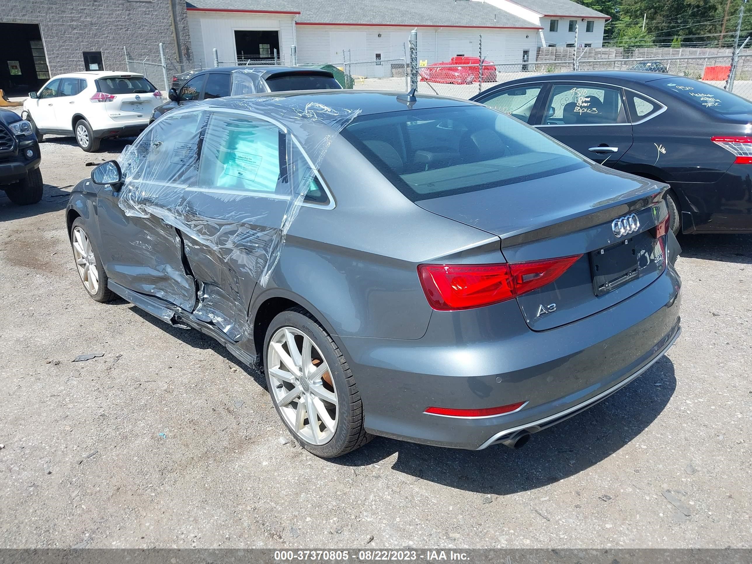 Photo 2 VIN: WAUJ8GFF3G1118062 - AUDI A3 