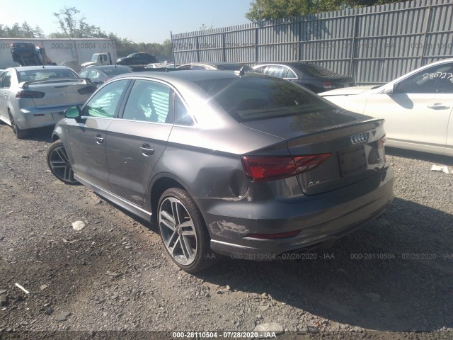 Photo 2 VIN: WAUJ8GFF3J1072126 - AUDI A3 SEDAN 