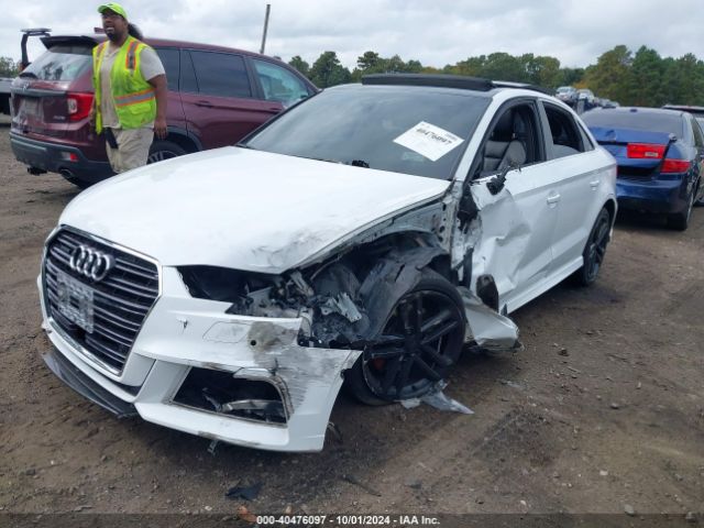 Photo 1 VIN: WAUJ8GFF4J1006121 - AUDI A3 