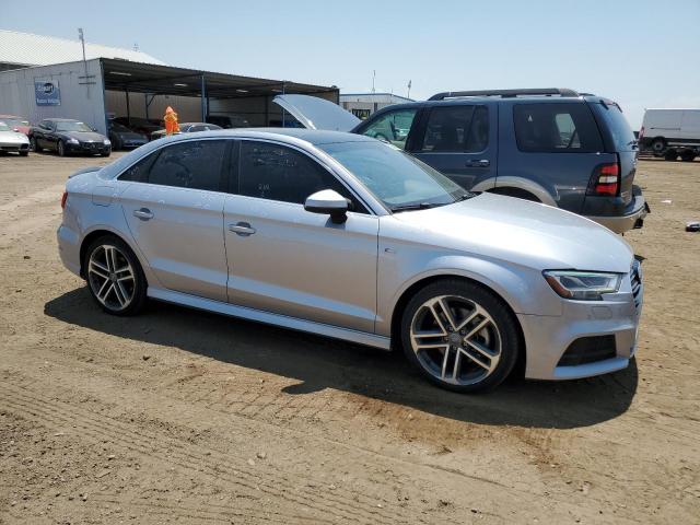 Photo 3 VIN: WAUJ8GFF7J1030817 - AUDI A3 PREMIUM 