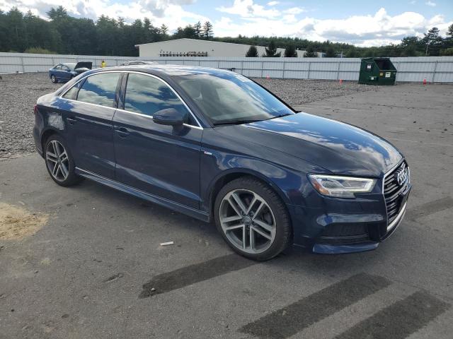 Photo 3 VIN: WAUJ8GFF9H1065921 - AUDI A3 PREMIUM 