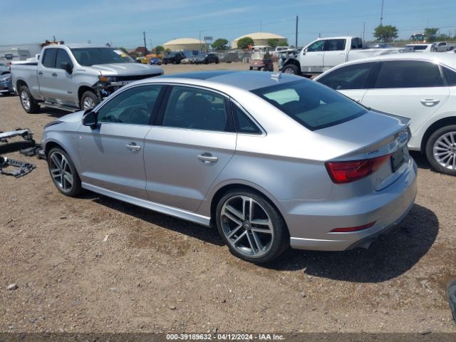 Photo 2 VIN: WAUJ8GFF9J1008088 - AUDI A3 