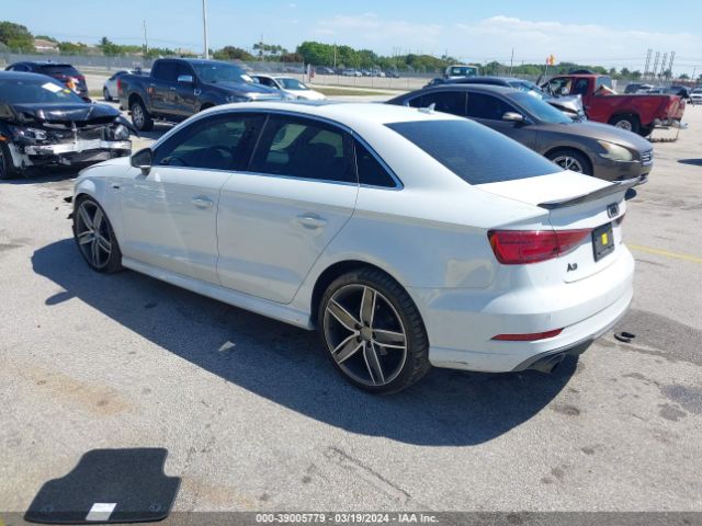 Photo 2 VIN: WAUJ8GFFXJ1053489 - AUDI A3 