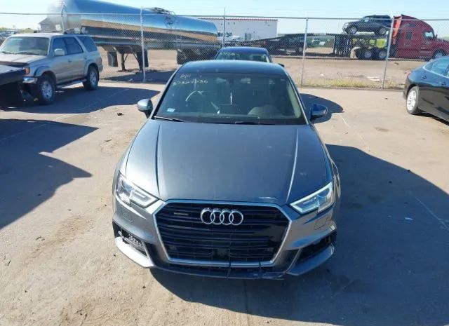 Photo 5 VIN: WAUJ8HFF4H1027552 - AUDI A3 