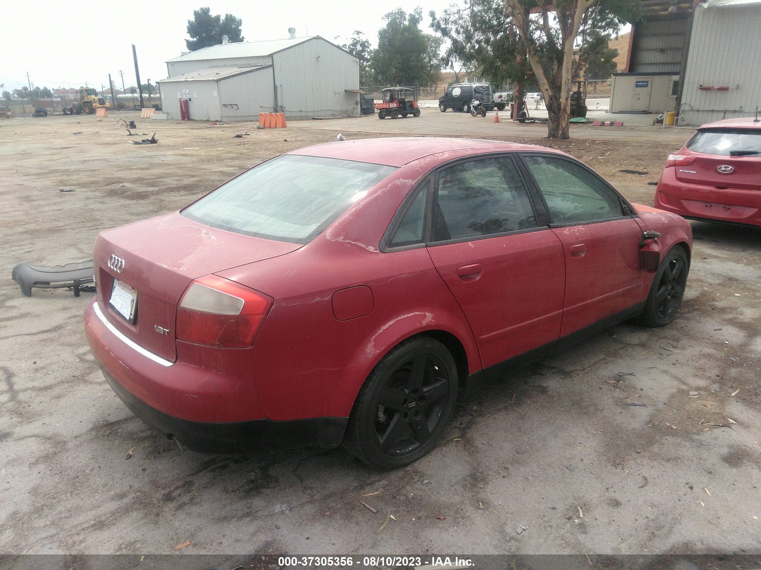 Photo 3 VIN: WAUJC68E33A163610 - AUDI A4 