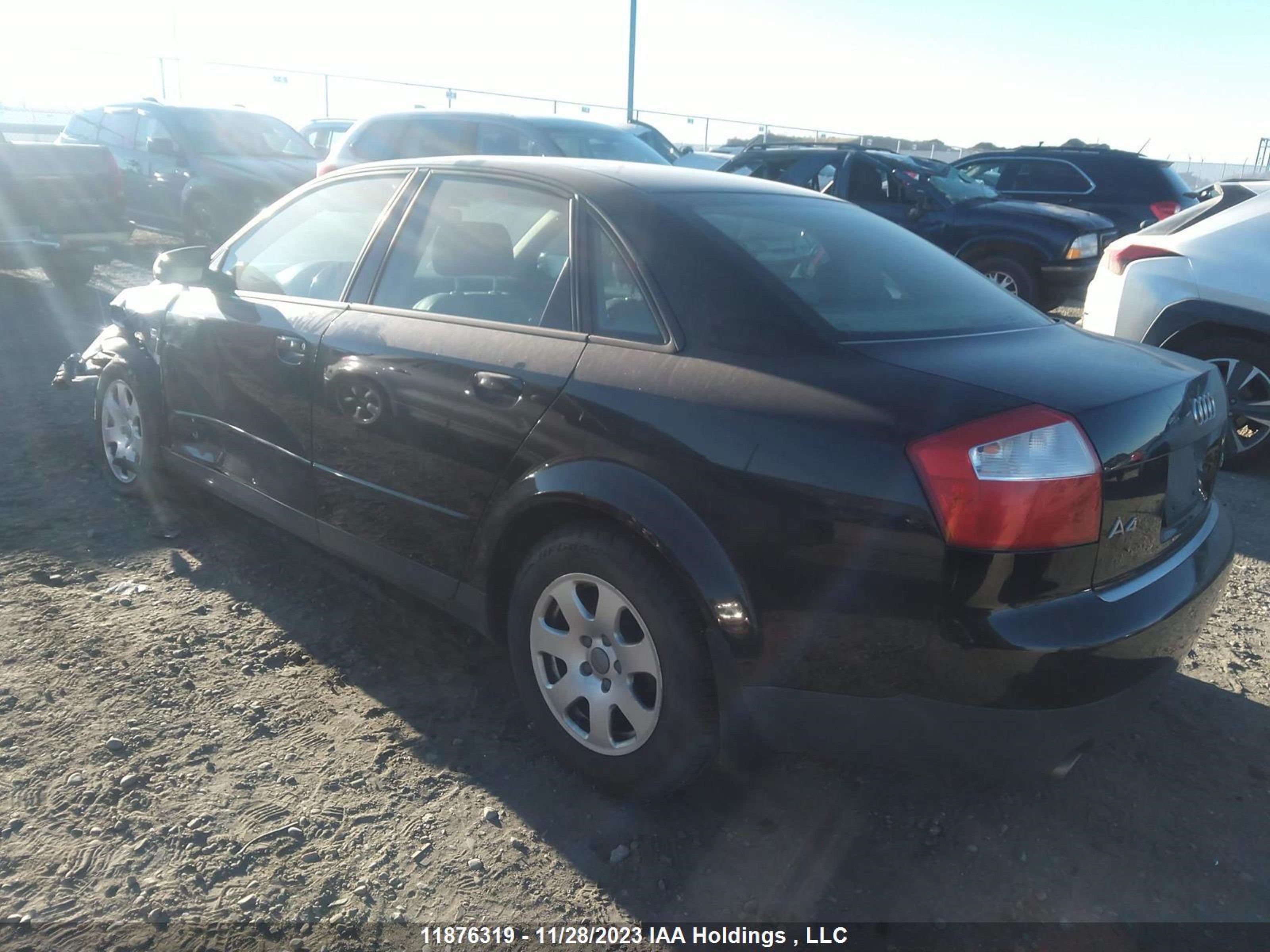 Photo 2 VIN: WAUJC68E33A331147 - AUDI A4 