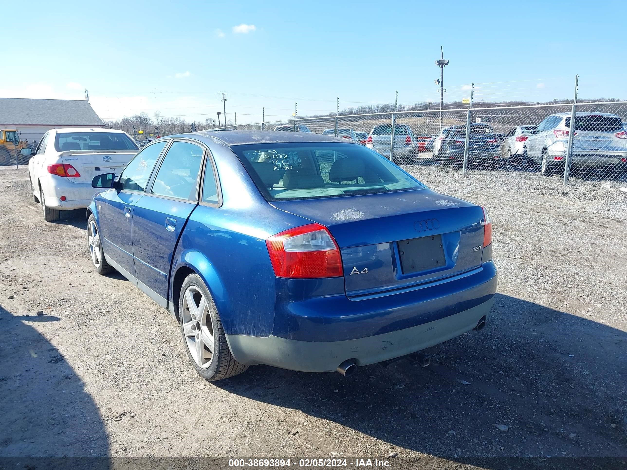 Photo 2 VIN: WAUJC68E74A060420 - AUDI A4 