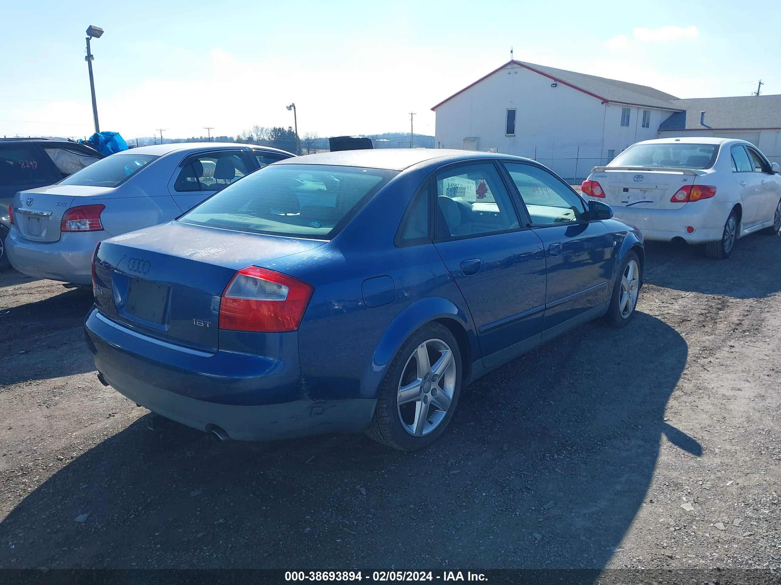 Photo 3 VIN: WAUJC68E74A060420 - AUDI A4 