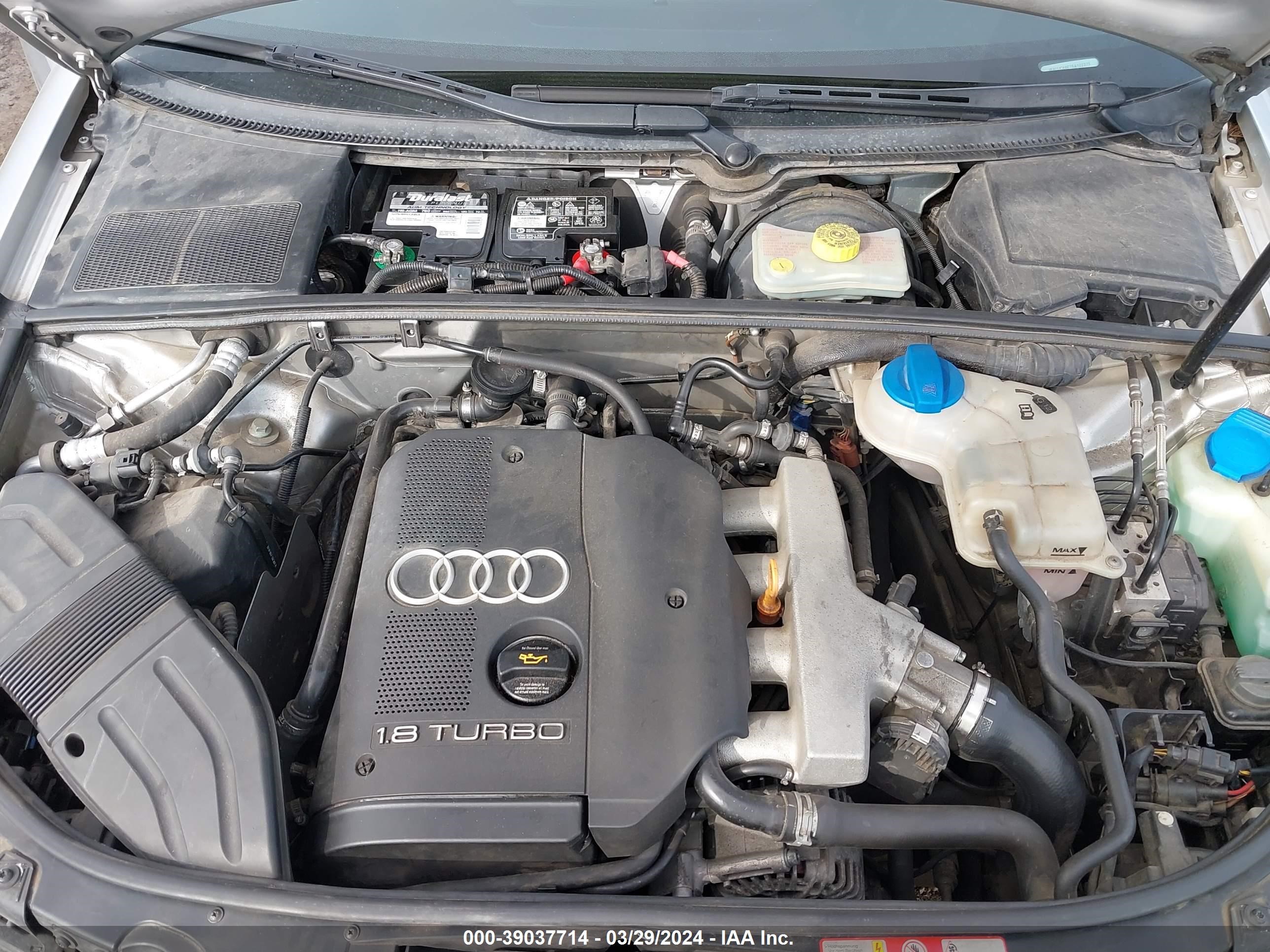 Photo 9 VIN: WAUJC68E75A102375 - AUDI A4 