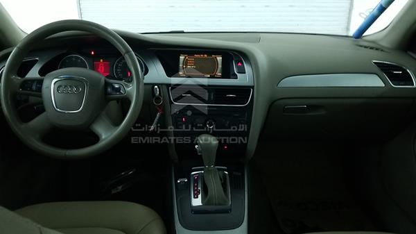 Photo 15 VIN: WAUJC68K89N010910 - AUDI A4 