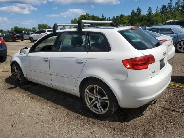 Photo 1 VIN: WAUJECFM8CA086834 - AUDI A3 