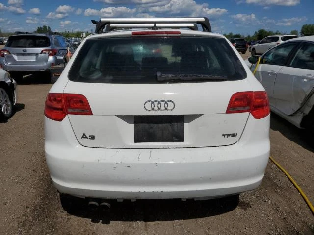 Photo 5 VIN: WAUJECFM8CA086834 - AUDI A3 