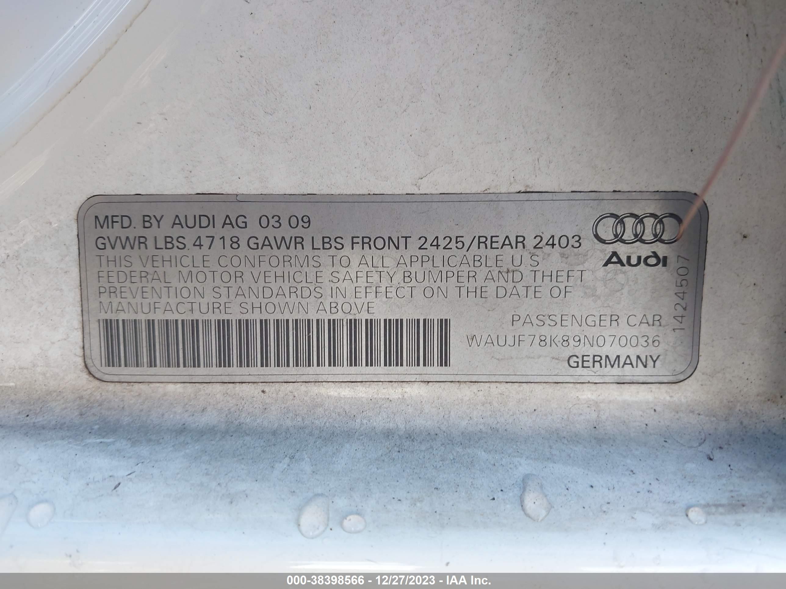 Photo 8 VIN: WAUJF78K89N070036 - AUDI A4 