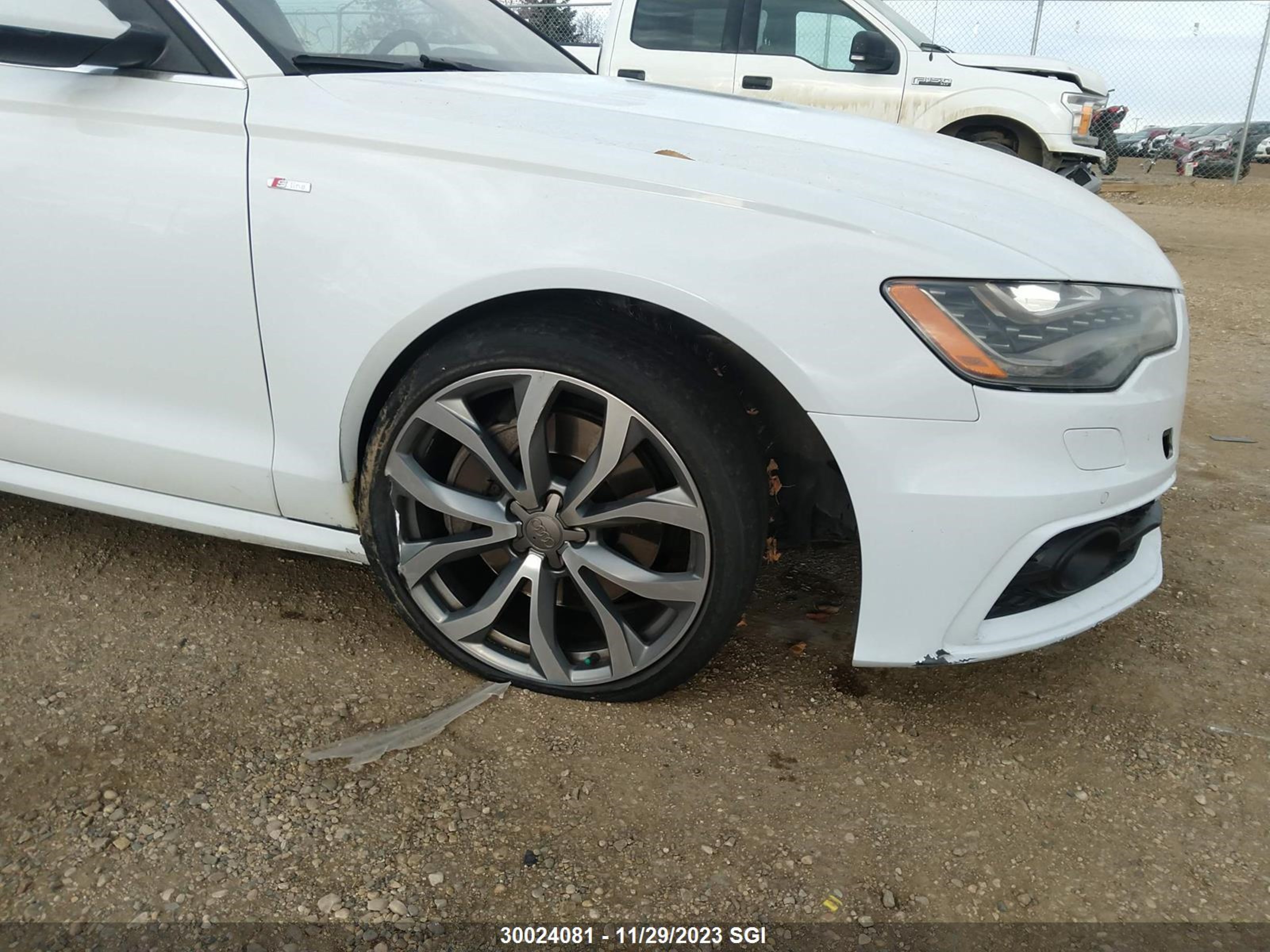 Photo 5 VIN: WAUJGCFC3CN069112 - AUDI A6 