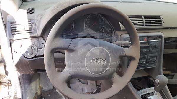 Photo 11 VIN: WAUJS68E22A001467 - AUDI A4 