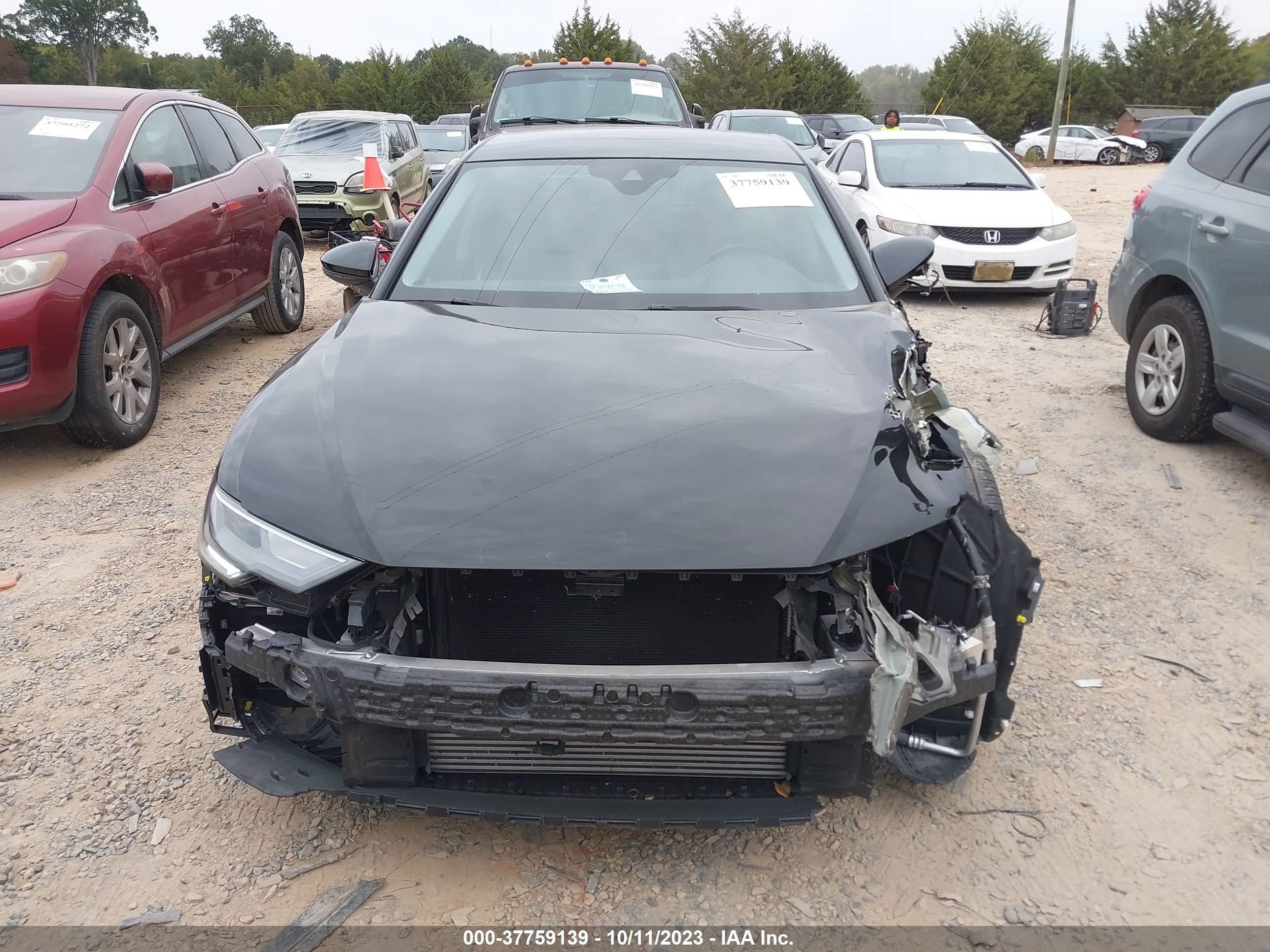 Photo 12 VIN: WAUK2AF24KN079094 - AUDI A6 