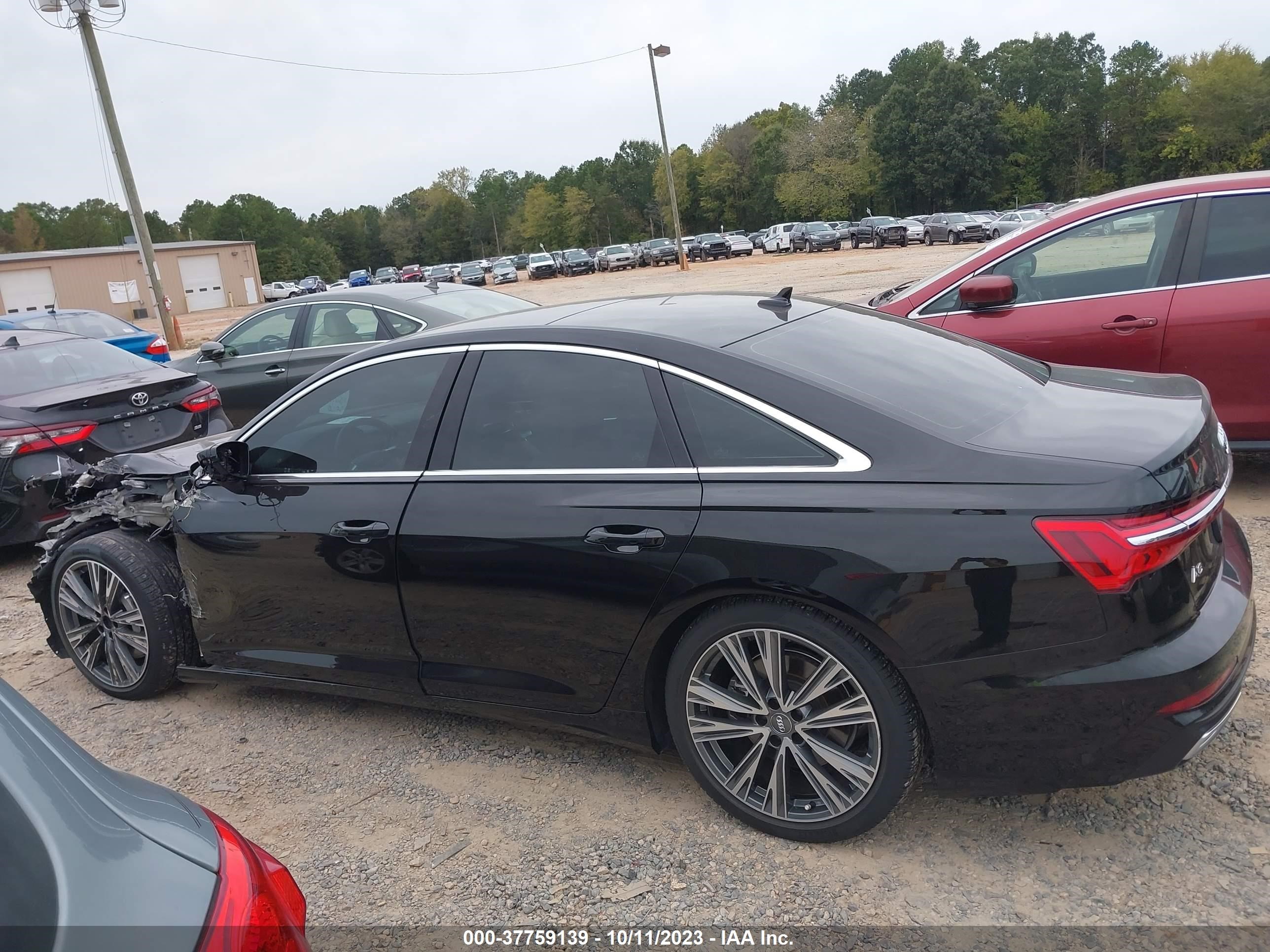 Photo 14 VIN: WAUK2AF24KN079094 - AUDI A6 