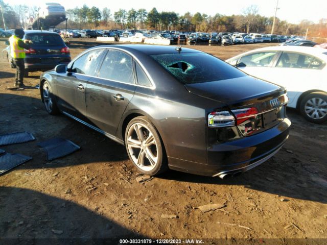 Photo 2 VIN: WAUK2AFD0FN012578 - AUDI S8 