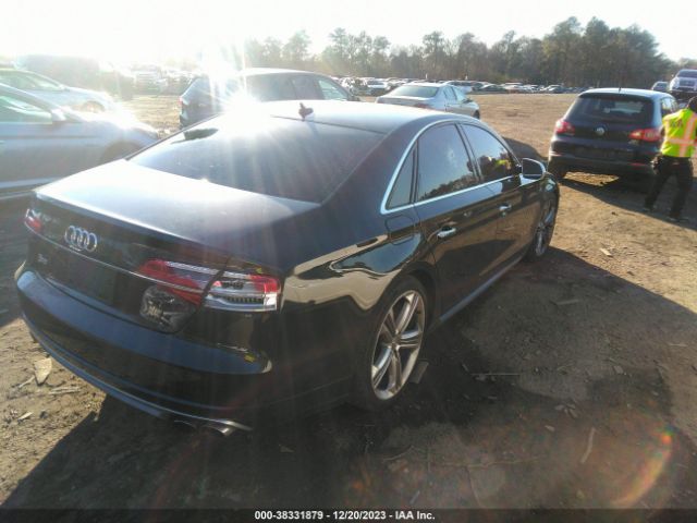 Photo 3 VIN: WAUK2AFD0FN012578 - AUDI S8 