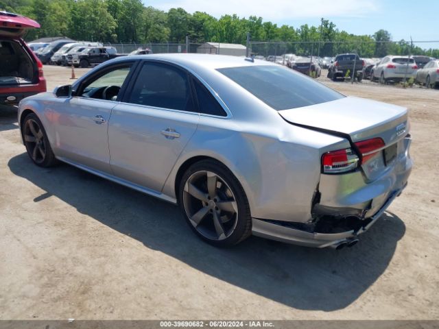 Photo 2 VIN: WAUK2AFD0FN023385 - AUDI S8 