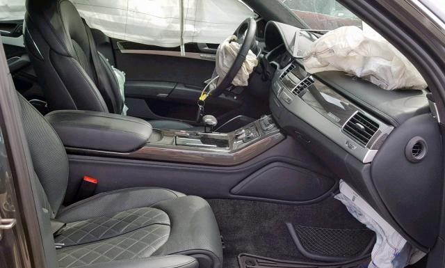 Photo 4 VIN: WAUK2AFD5FN005397 - AUDI S8 