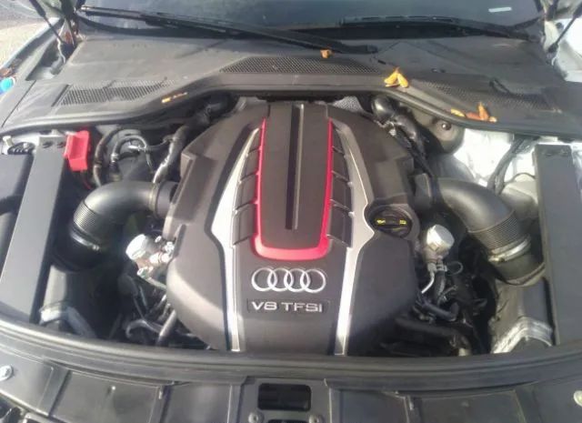 Photo 9 VIN: WAUK2AFD5FN008235 - AUDI S8 