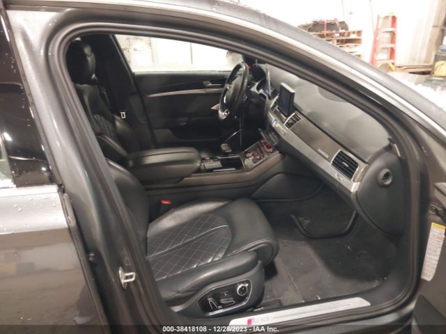 Photo 4 VIN: WAUK2AFD6FN027800 - AUDI S8 