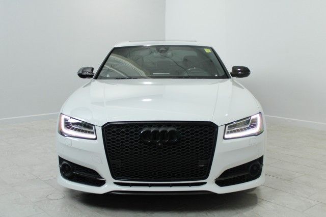 Photo 1 VIN: WAUK2AFD9FN010294 - AUDI S8 