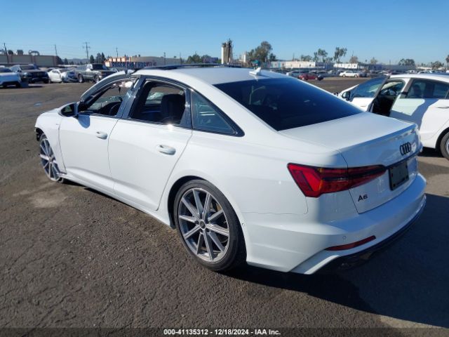 Photo 2 VIN: WAUK3BF29RN045035 - AUDI A6 