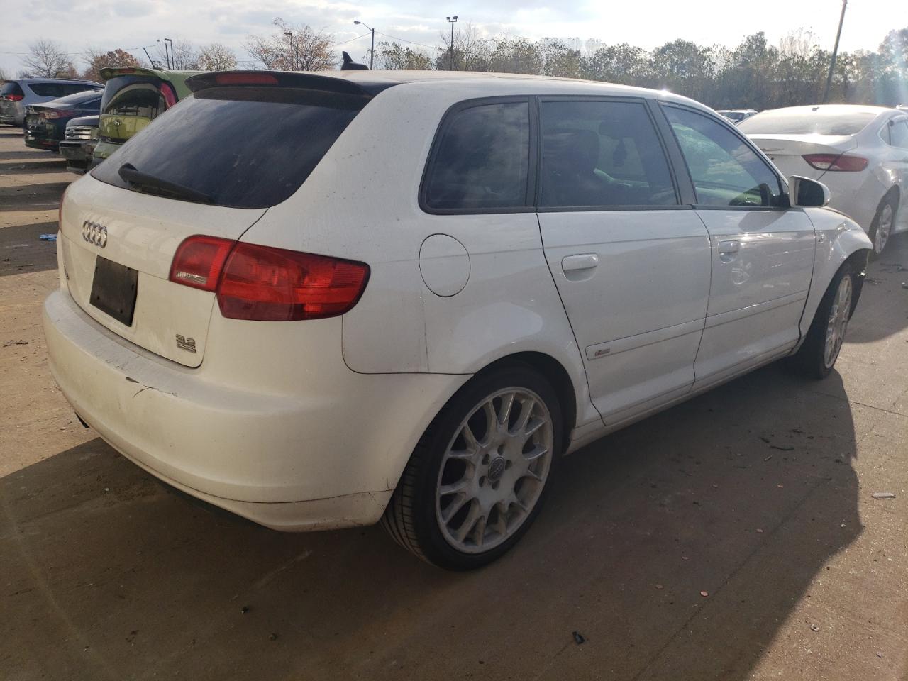 Photo 2 VIN: WAUKD78P07A127310 - AUDI A3 