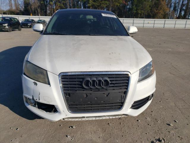 Photo 4 VIN: WAUKEAFM0AA019909 - AUDI A3 PREMIUM 