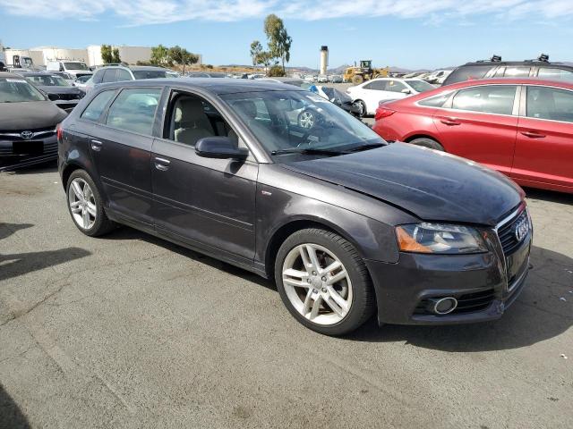 Photo 3 VIN: WAUKEAFM0BA081666 - AUDI A3 PREMIUM 