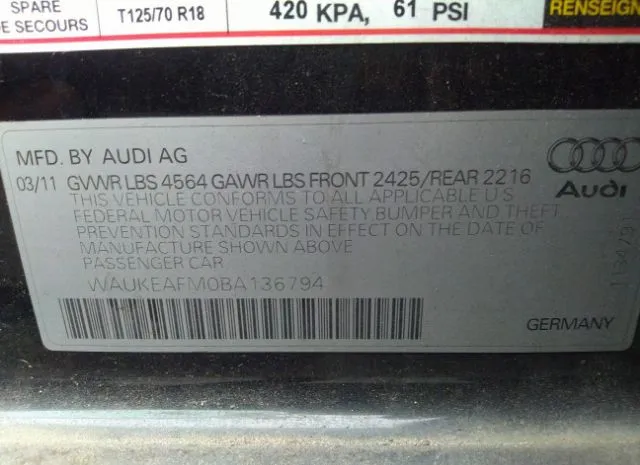 Photo 8 VIN: WAUKEAFM0BA136794 - AUDI A3 