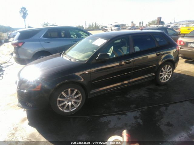 Photo 1 VIN: WAUKEAFM1AA118285 - AUDI A3 