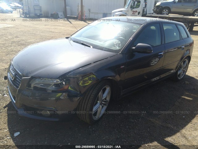 Photo 1 VIN: WAUKEAFM1CA050069 - AUDI A3 