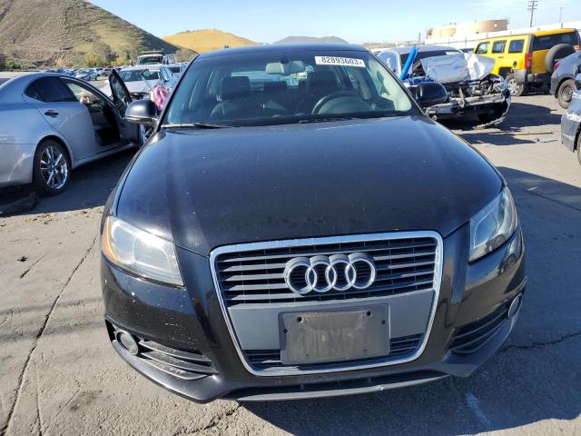 Photo 4 VIN: WAUKEAFM2AA172744 - AUDI A3 