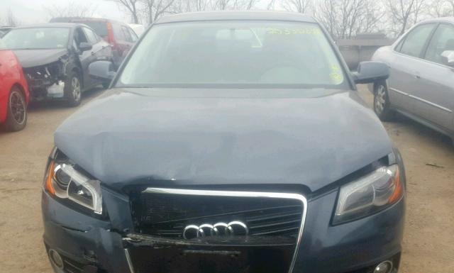 Photo 8 VIN: WAUKEAFM2CA130786 - AUDI A3 