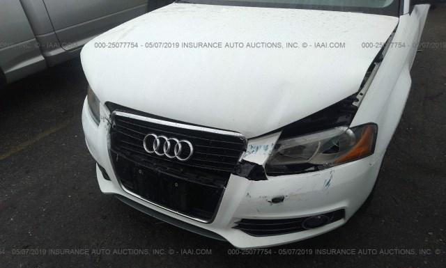 Photo 5 VIN: WAUKEAFM3DA028267 - AUDI A3 