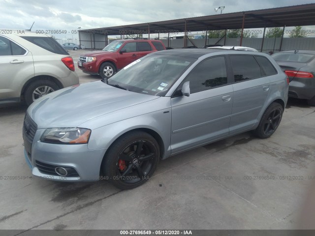 Photo 1 VIN: WAUKEAFM4AA037684 - AUDI A3 