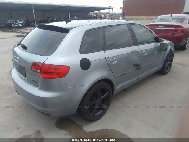 Photo 3 VIN: WAUKEAFM4AA037684 - AUDI A3 