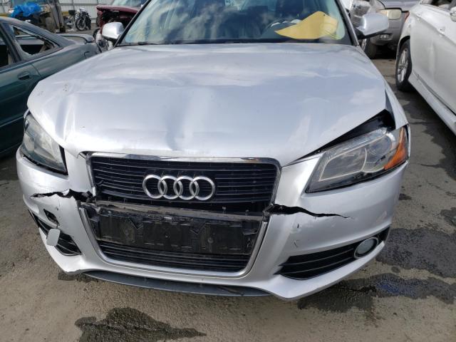 Photo 8 VIN: WAUKEAFM4BA134630 - AUDI A3 PREMIUM 